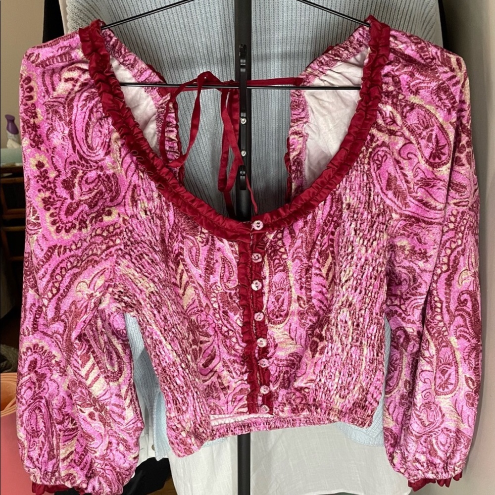 Free People Dare Me Velvet Print Blouse in Retro Combo in various NWT - Picture 7 of 10